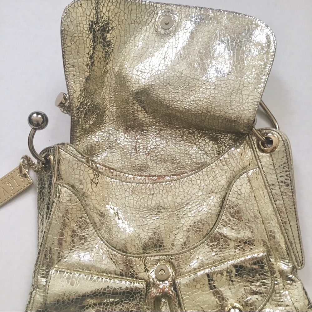 Steven by Steve Madden Gold Cracked Leather Bag - Picture 3 of 8